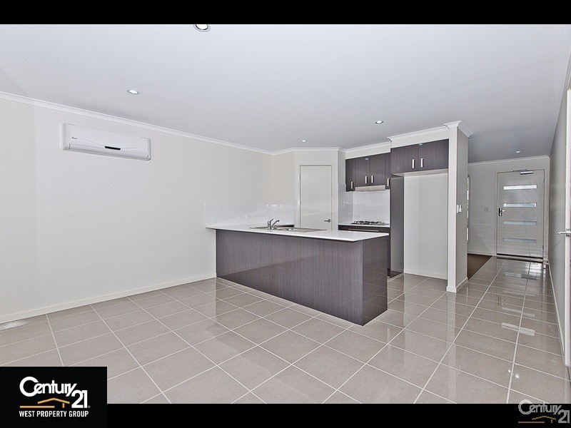 94B Fern Parade, Griffin QLD 4503