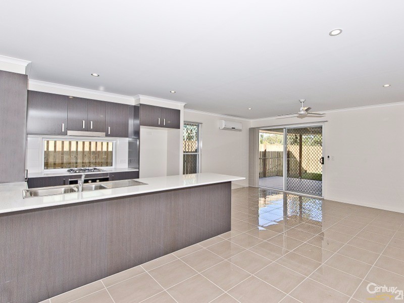 88 Fern Parade, Griffin QLD 4503