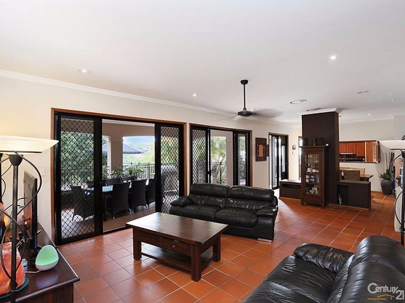 26 Pardalote Place, Cashmere QLD 4500