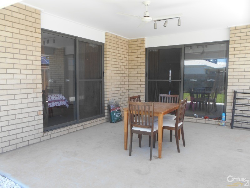45 Cootharaba Crescent, Warner QLD 4500