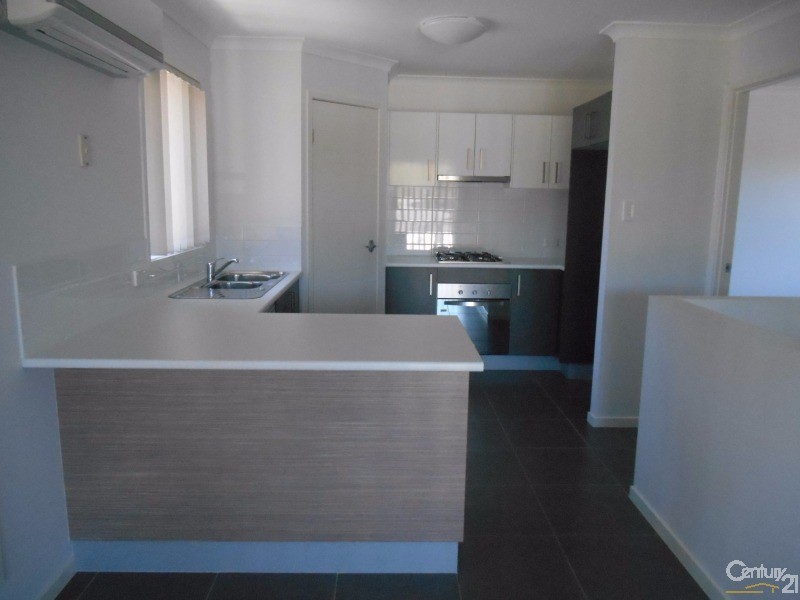 9B Gabrielle Court, Kallangur QLD 4503