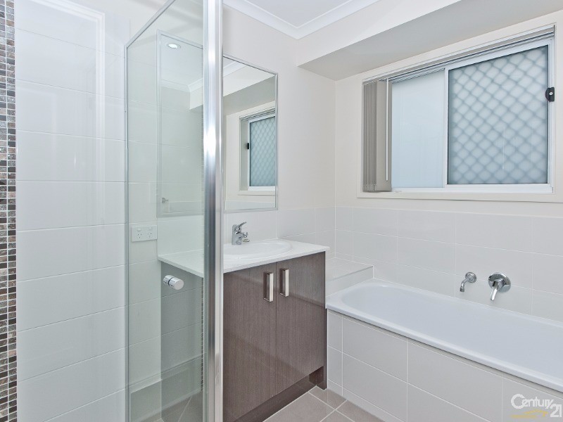56 Champion Crescent, Griffin QLD 4503