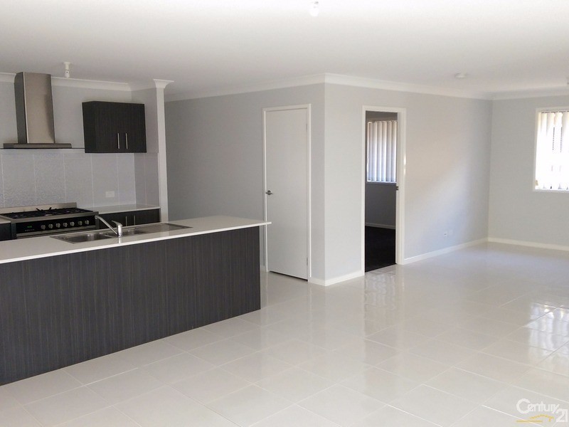 55 Cootharaba Crescent, Warner QLD 4500