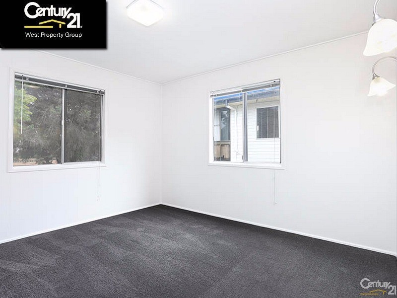 18 Bygrave Street, Strathpine QLD 4500