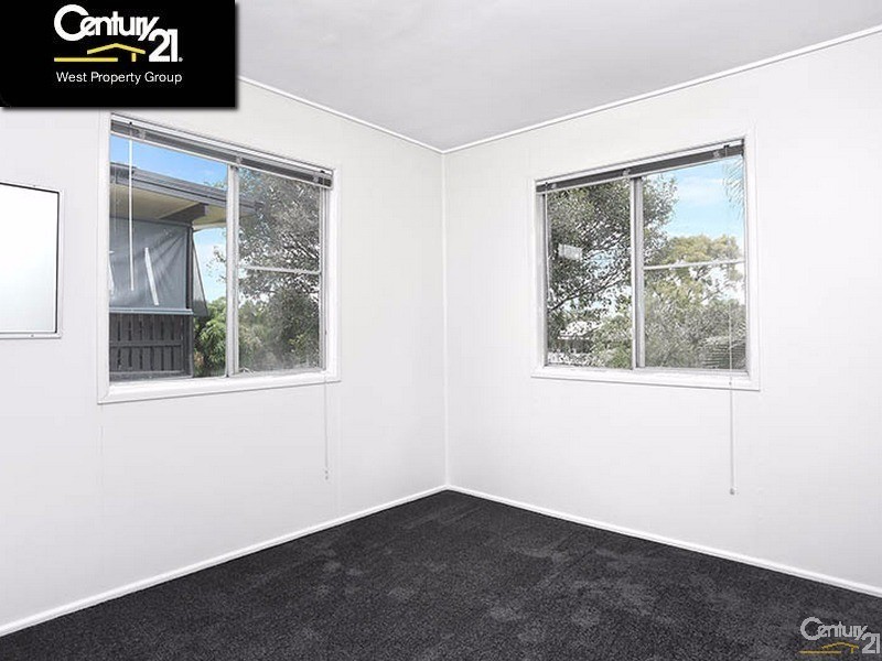 18 Bygrave Street, Strathpine QLD 4500