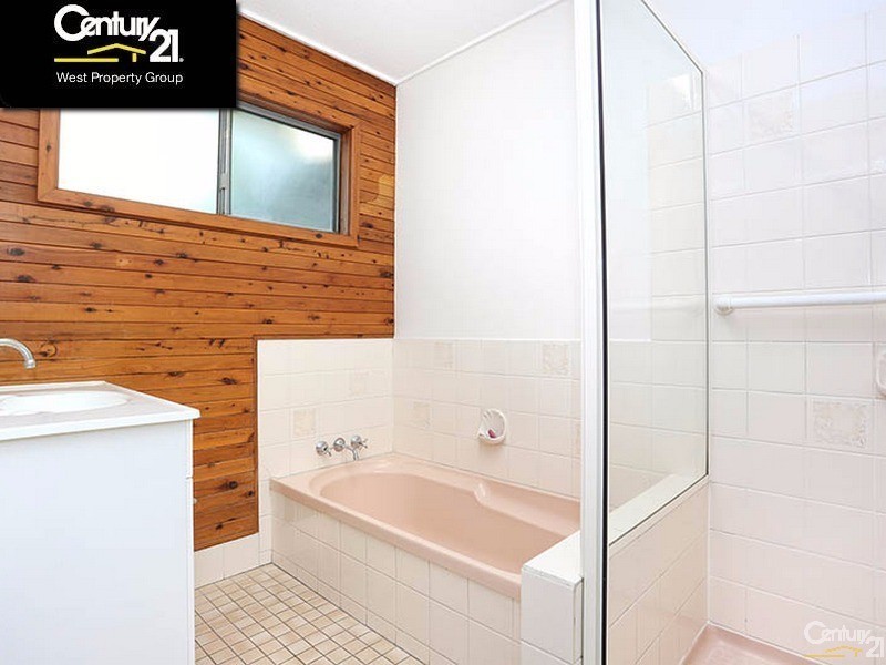 18 Bygrave Street, Strathpine QLD 4500