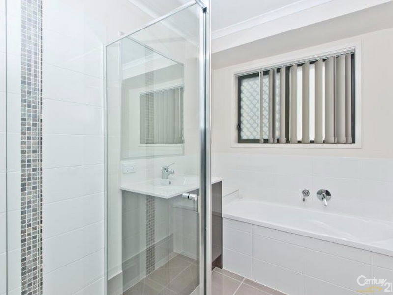 8 Cayenne Street, Griffin QLD 4503