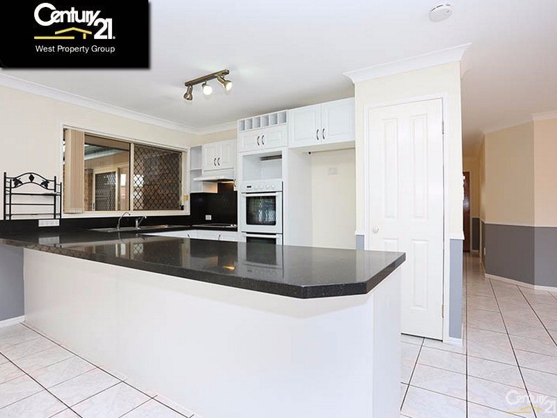 94 Albany Forest Drive, Albany Creek QLD 4035