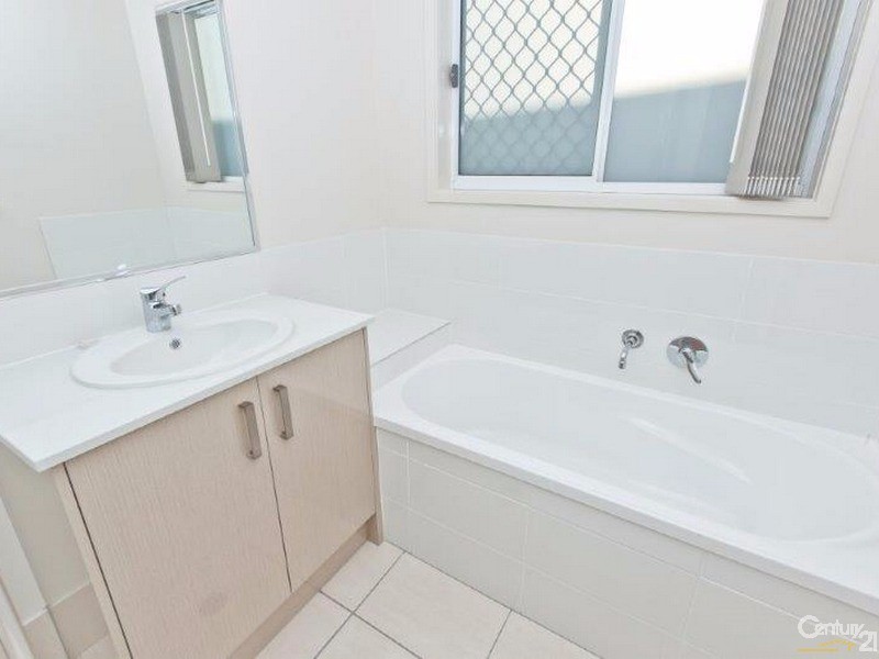 75 Mint Crescent, Griffin QLD 4503