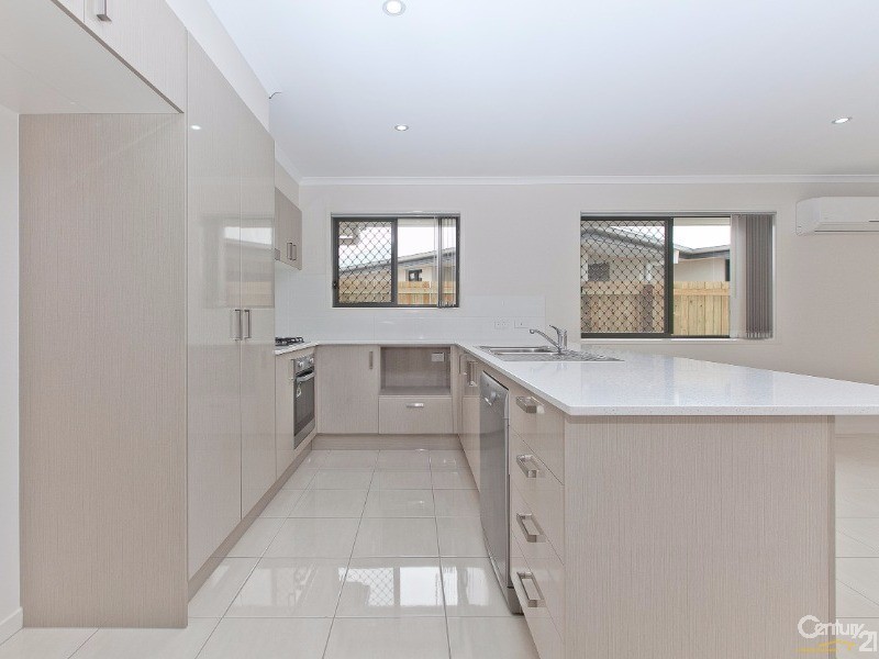 12 Ballyalla Crescent, Warner QLD 4500