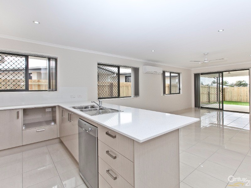 12 Ballyalla Crescent, Warner QLD 4500