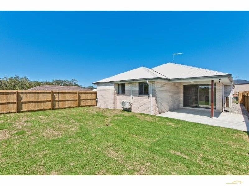 74 Sandalwood Crescent, Griffin QLD 4503