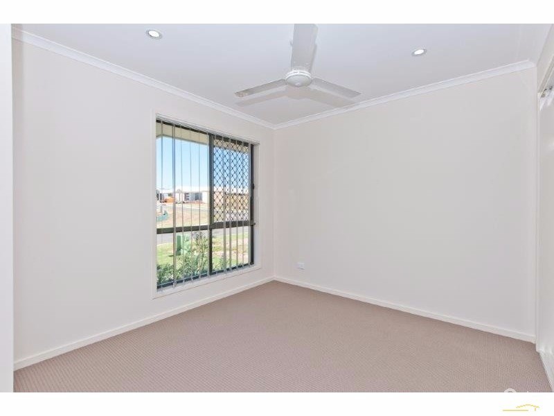 74 Sandalwood Crescent, Griffin QLD 4503