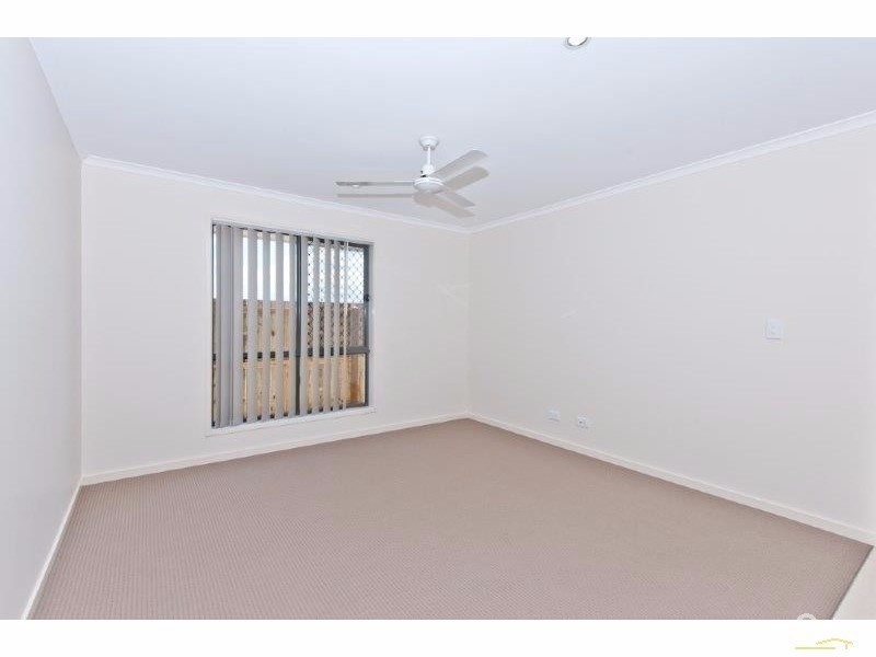 74 Sandalwood Crescent, Griffin QLD 4503