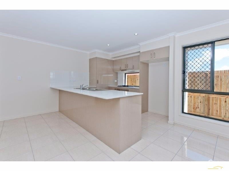 74 Sandalwood Crescent, Griffin QLD 4503