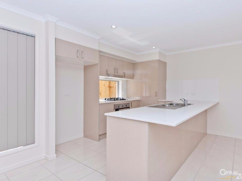 7 Mint Crescent, Griffin QLD 4503