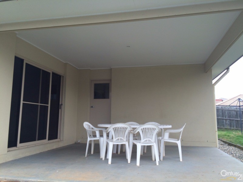 4 Michael David Drive, Warner QLD 4500