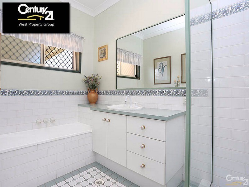 43  Kentwood Drive, Bray Park QLD 4500