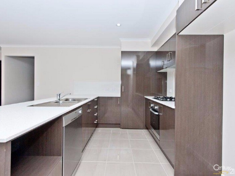 63 Lemongrass Circuit, Griffin QLD 4503