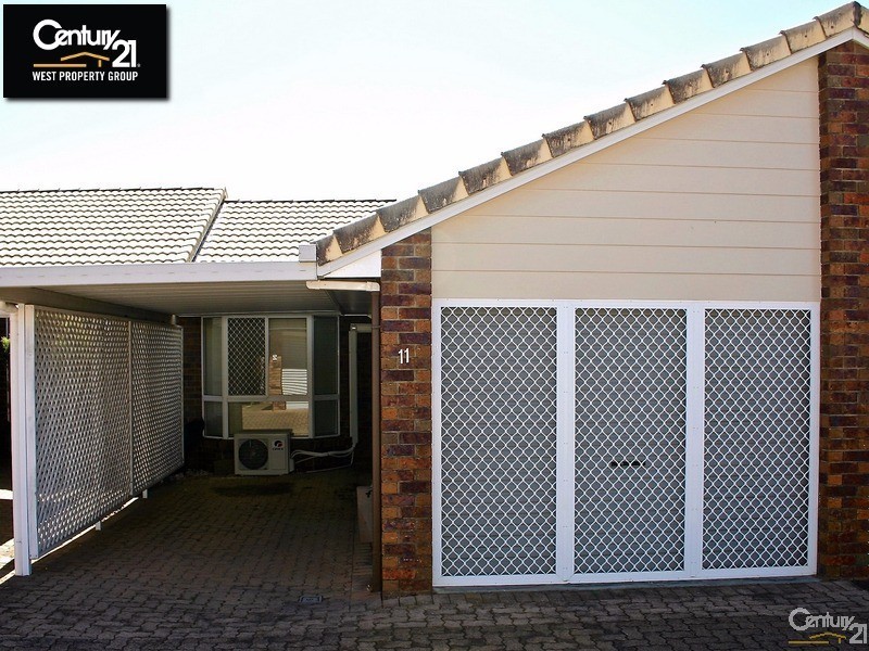 11/11 Bakarnis Court, Brendale QLD 4500