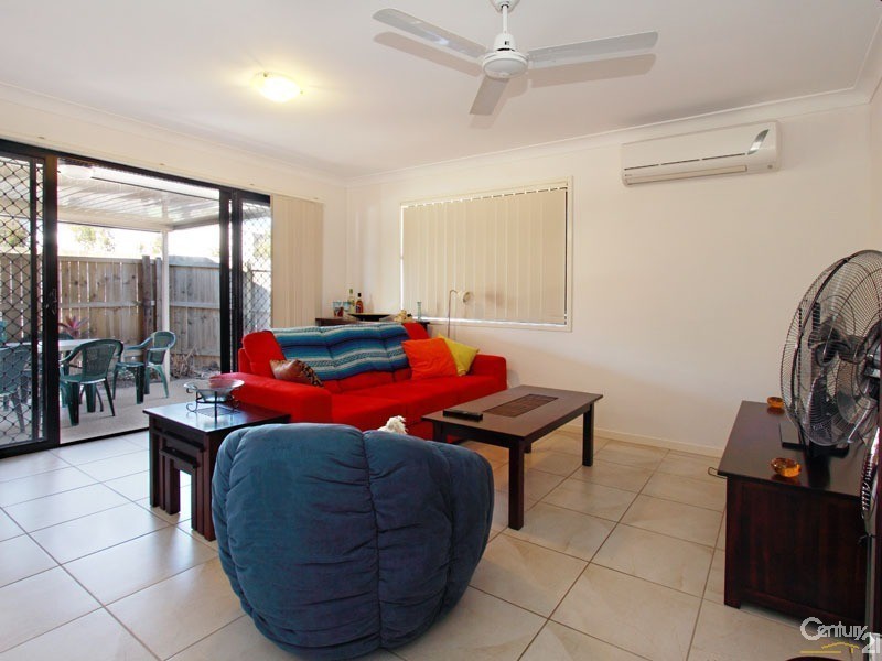 8B  Koel Court, Warner QLD 4500