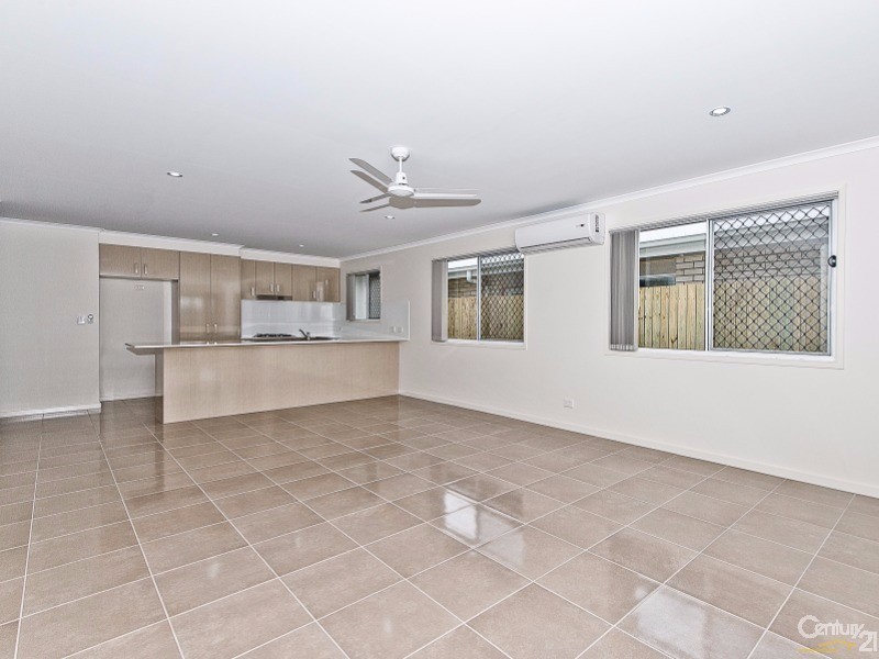 38 Cootharaba Crescent, Warner QLD 4500