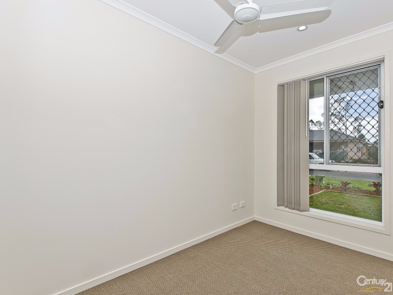 38 Cootharaba Crescent, Warner QLD 4500