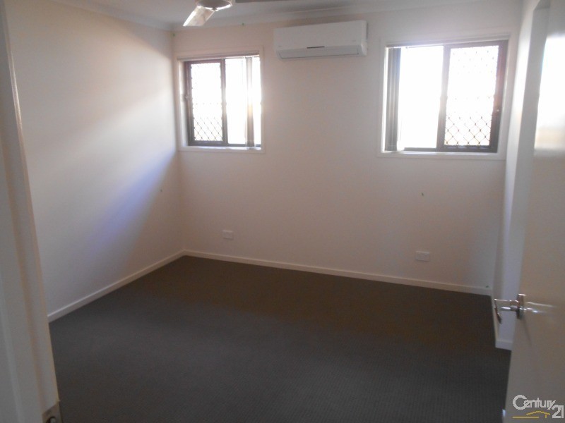 10 Lemongrass Circuit, Griffin QLD 4503