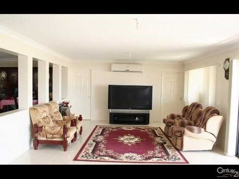 103 Kurrajong Drive, Warner QLD 4500