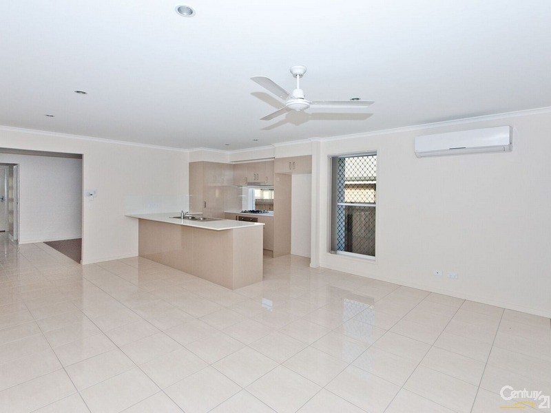 5 Mint Crescent, Griffin QLD 4503