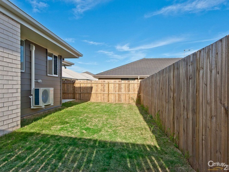 5 Mint Crescent, Griffin QLD 4503