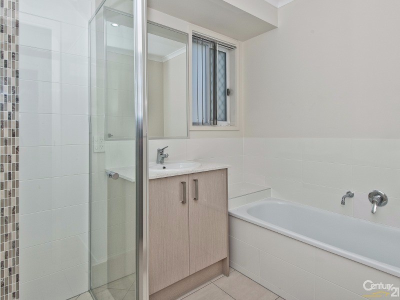 27 Apple Circuit, Griffin QLD 4503