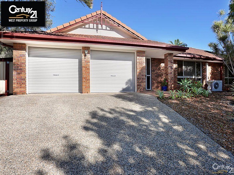 11 Kurrajong Drive, Warner QLD 4500