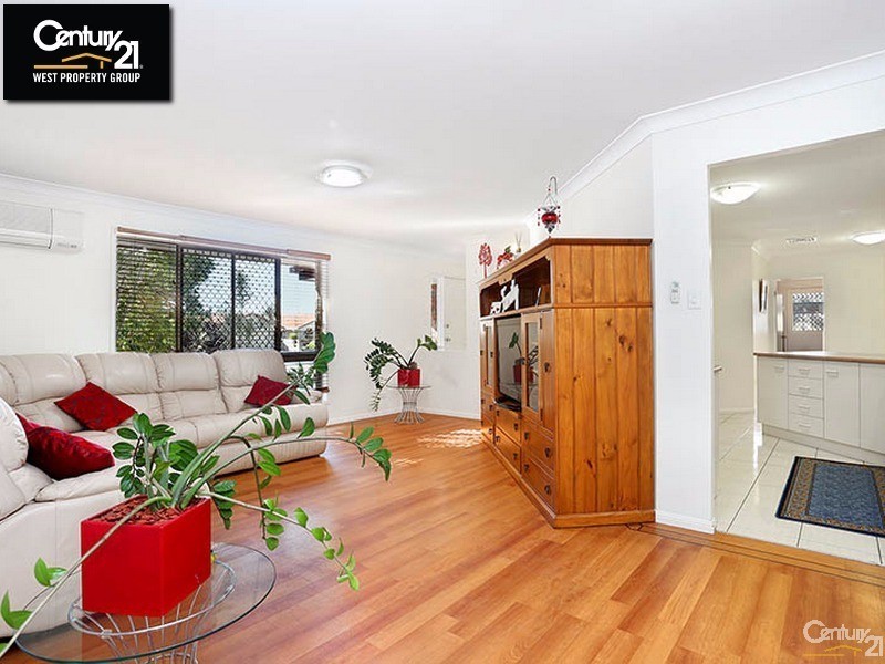 11 Kurrajong Drive, Warner QLD 4500