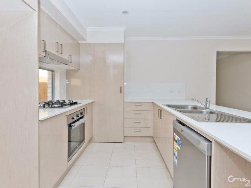 25 Shoreview Boulevard, Griffin QLD 4503 CENTURY 21 West Property