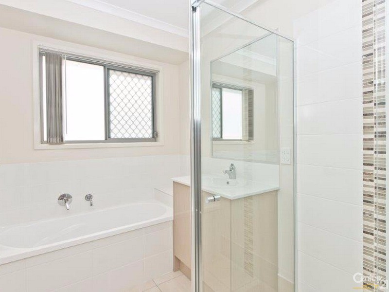 25 Shoreview Boulevard, Griffin QLD 4503 CENTURY 21 West Property