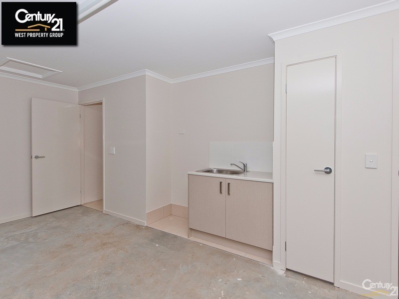 6 Apple Circuit, Griffin QLD 4503