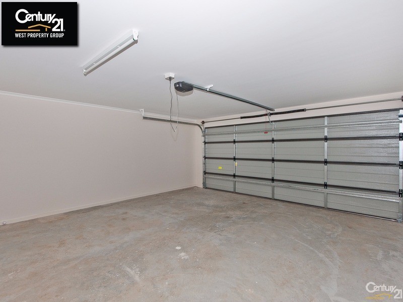 6 Apple Circuit, Griffin QLD 4503
