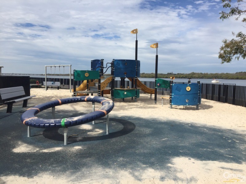 8 Clements Street, Griffin QLD 4503