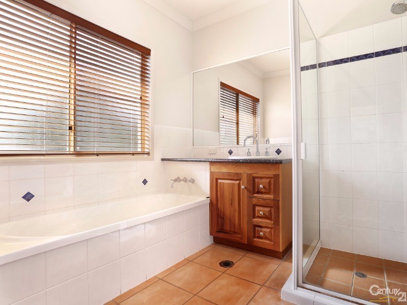 1 Cadillac Court, Joyner QLD 4500