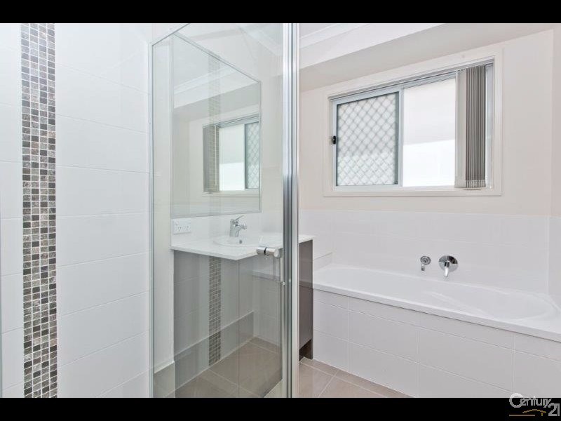 7 Bramble Street, Griffin QLD 4503