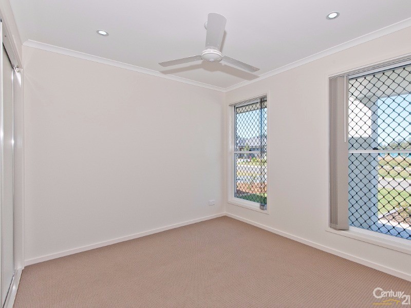 15 Centenary Court, Warner QLD 4500