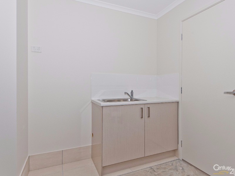 15 Centenary Court, Warner QLD 4500