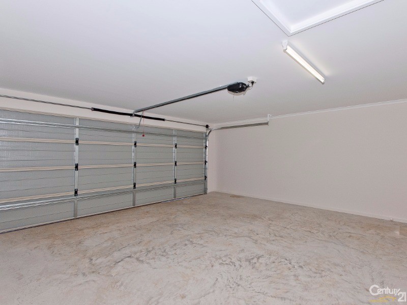 15 Centenary Court, Warner QLD 4500