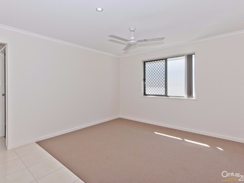 76 Fern Parade, Griffin QLD 4503