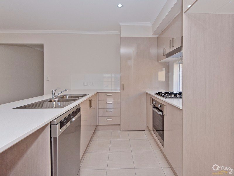 32 Apple Circuit, Griffin QLD 4503