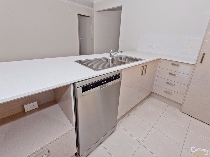 32 Apple Circuit, Griffin QLD 4503