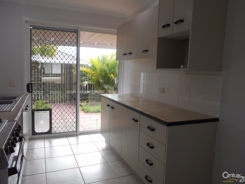 11 Bakarnis Court, Brendale QLD 4500