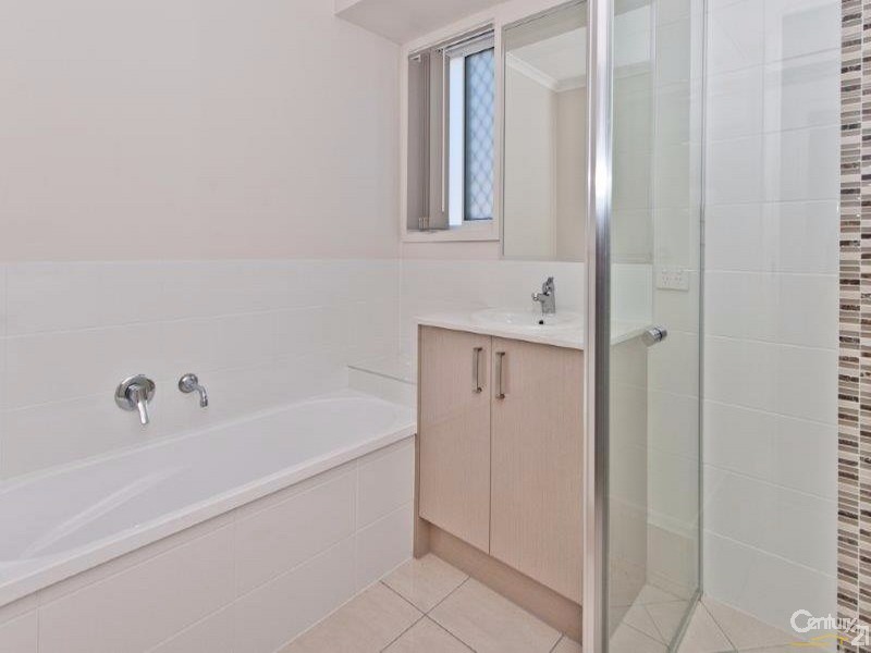 72 Fern Parade, Griffin QLD 4503