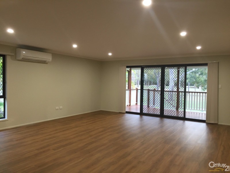 1/31 Valiant Crescent, Strathpine QLD 4500